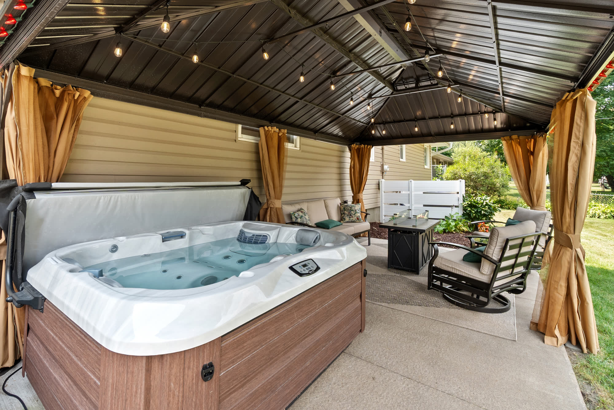 Covered patio and spa in Minnesota